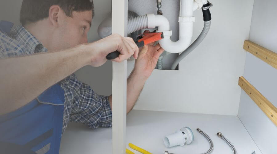 Expert burst pipe repair services in Lawndale, NC